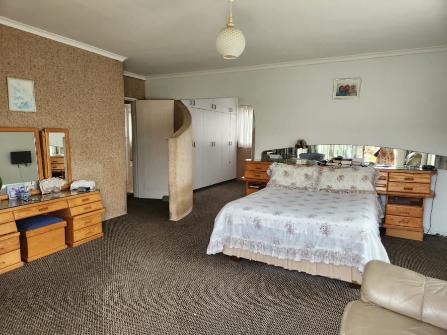 3 Bedroom Property for Sale in Humewood Eastern Cape